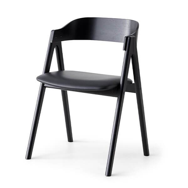 Findahl by Hammel Mette spisebordsstol - Sortlakeret eg med sort sydney læder